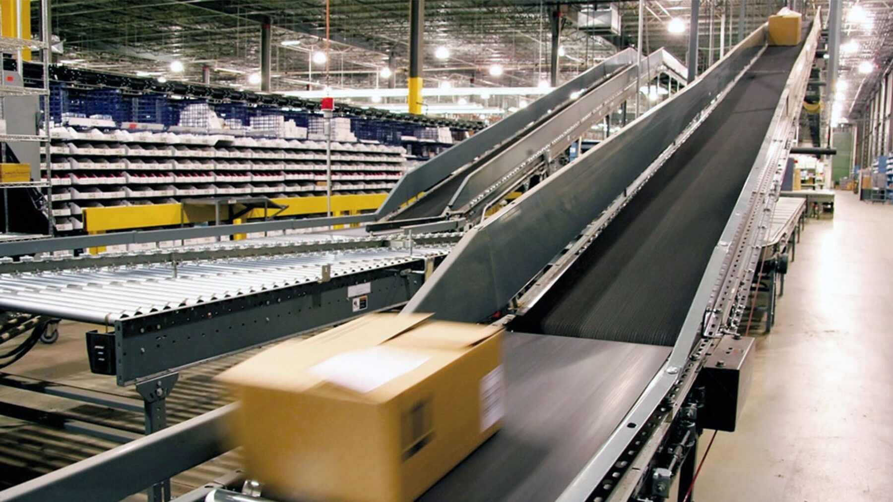 Diferencia entre un almacén, un centro de distribución y un fulfillment center